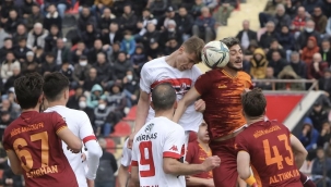 TURGUTLUSPOR YENİLMEKTEN BIKMIYOR